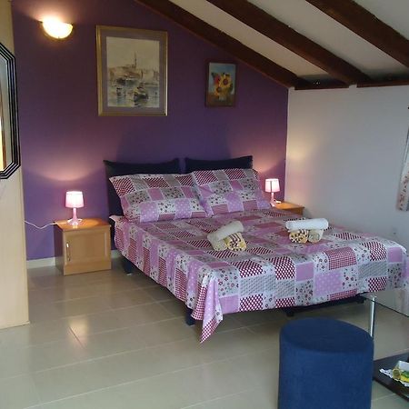 Studio Apartment Nera Rovinj Room photo